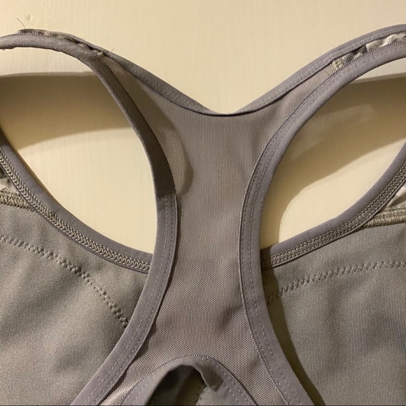 Reebok Grey Printed Sports Bra - Picture 3 of 4